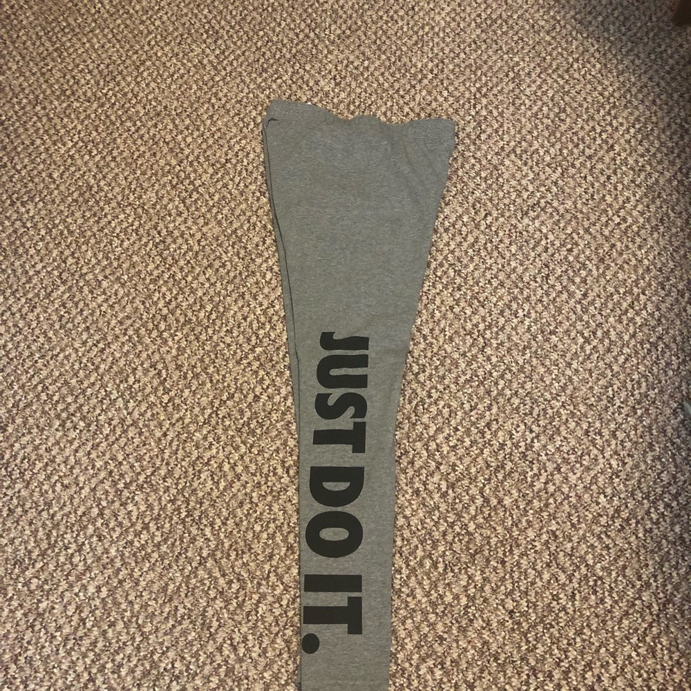 Nike leggings